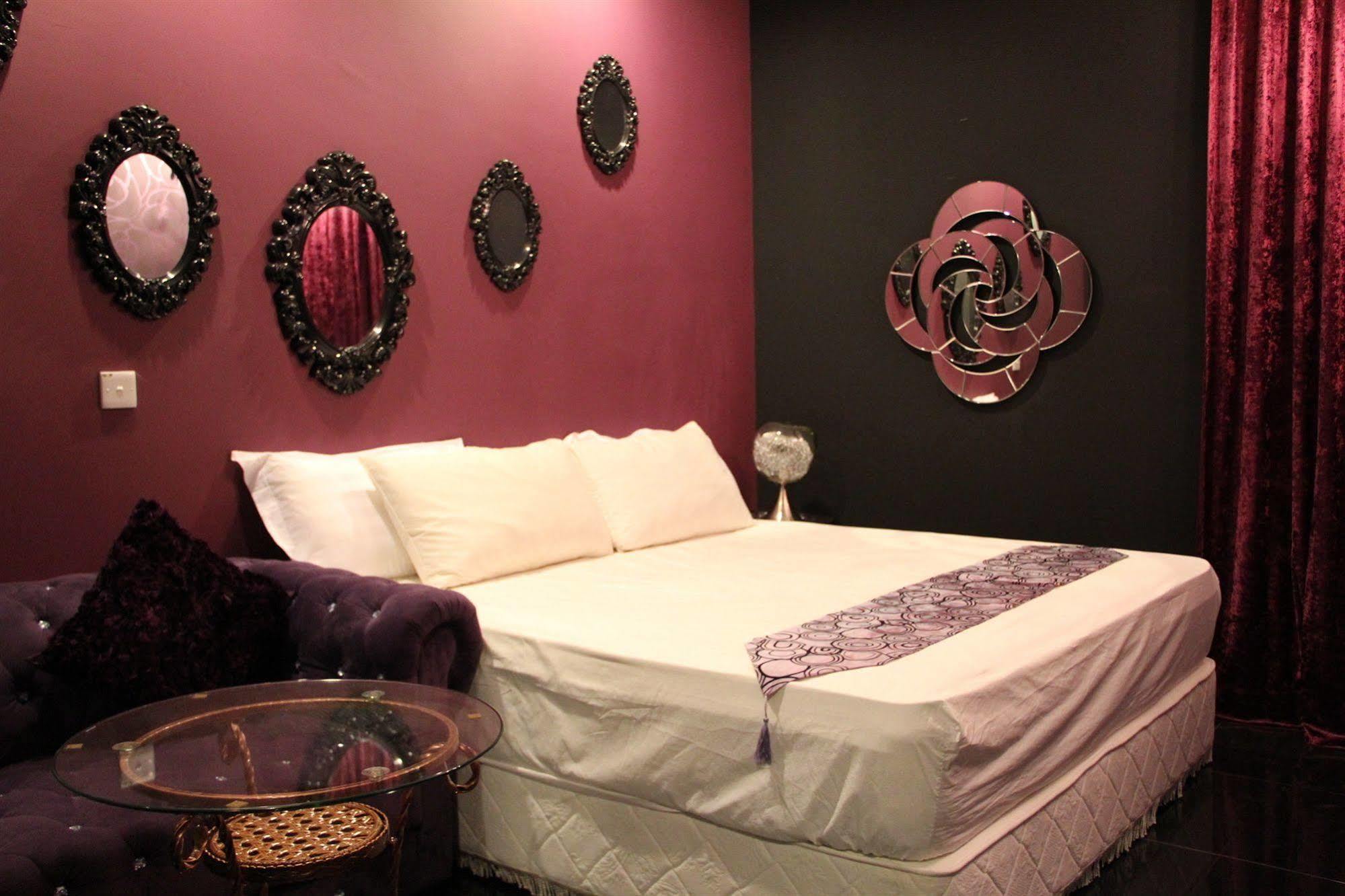 Love Inn Boutique Hotel Kuala Lumpur Extérieur photo